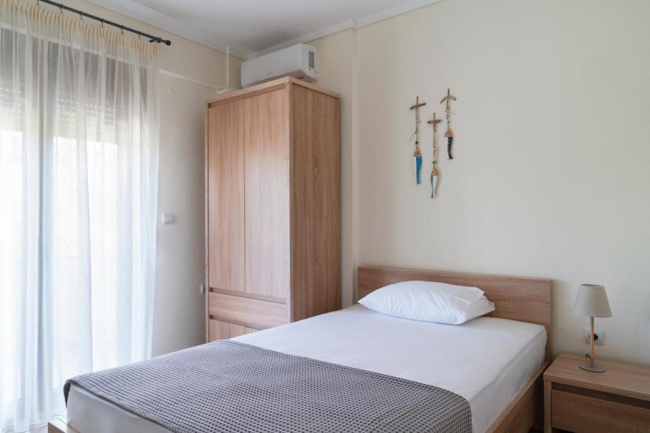 Alexandros Maisonettes & Apartments Неа-Муданія Екстер'єр фото